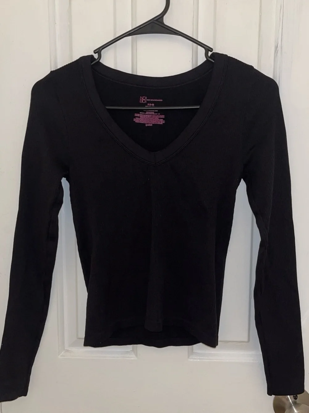 No Boundaries Black Ribbed V-Neck Long Sleeve Top